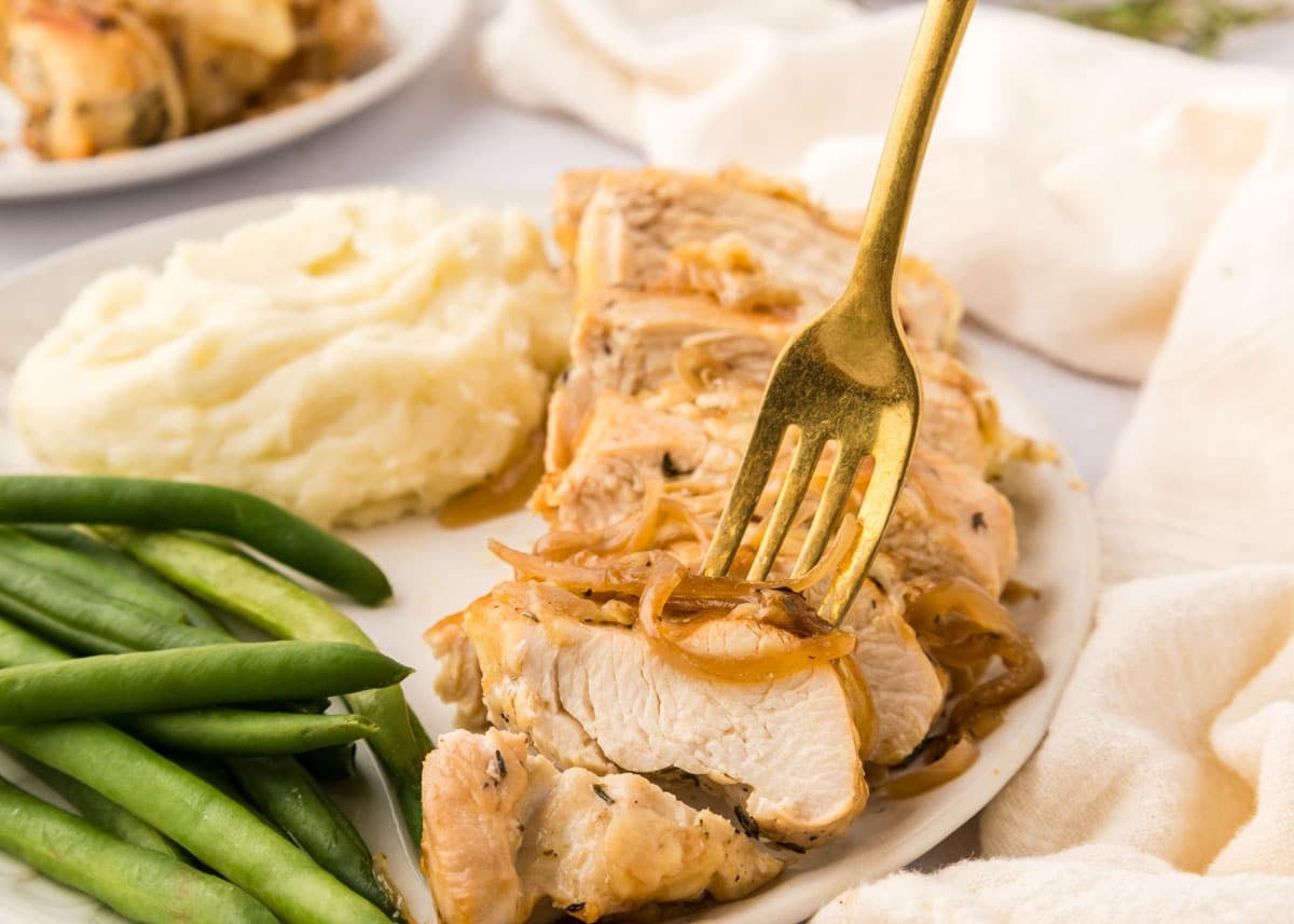 Easy Skillet French Onion Chicken: Restaurant-Quality in 30 Minutes